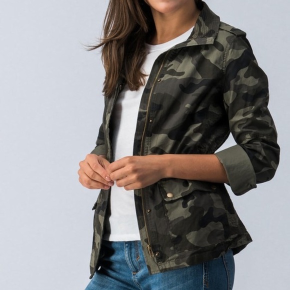 2sable camo jacket